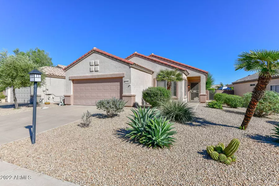 15780 W REMINGTON Drive, Surprise, AZ 85374