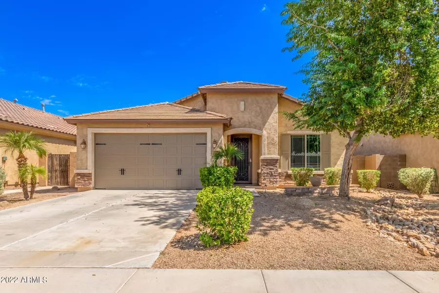 3061 S SUNLAND Drive, Chandler, AZ 85248