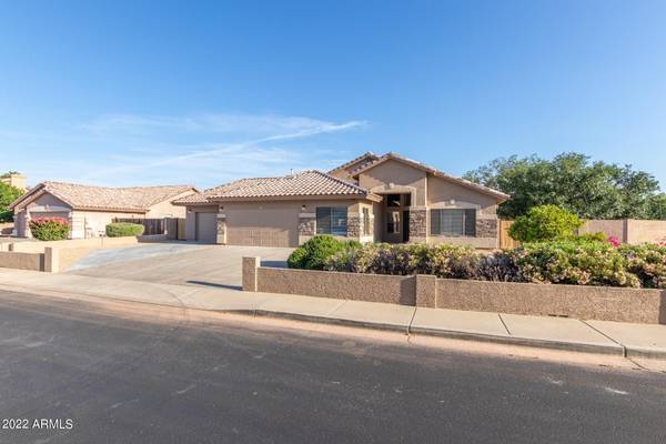 6981 W VILLA HERMOSA Avenue, Glendale, AZ 85310