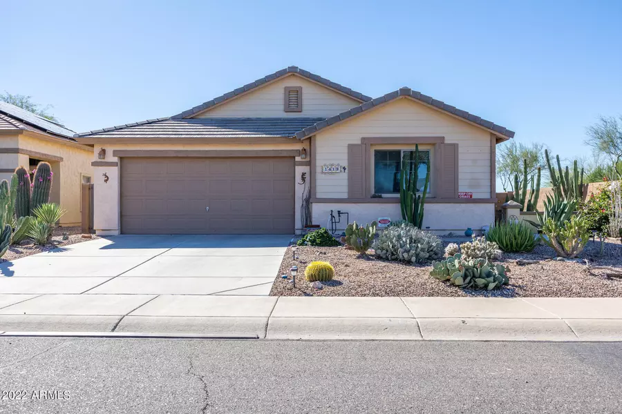 1413 E HOLIDAY Drive, Casa Grande, AZ 85122