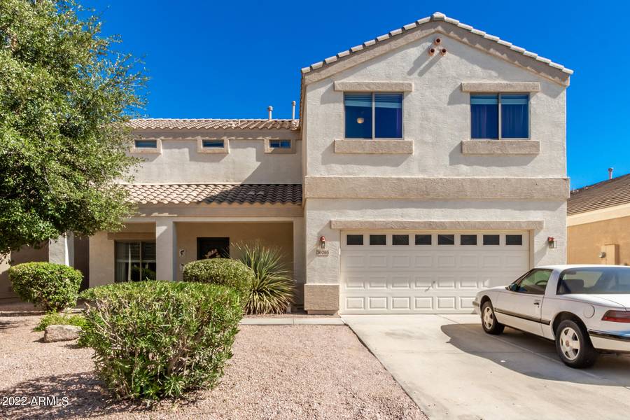 39295 N LISLE Circle, San Tan Valley, AZ 85140