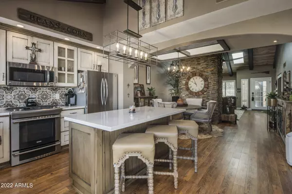 Paradise Valley, AZ 85253,5804 N SCOTTSDALE Road