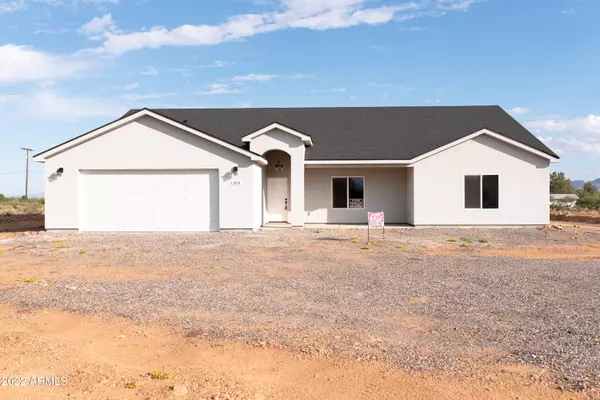 166 W Peytons Way, Safford, AZ 85546