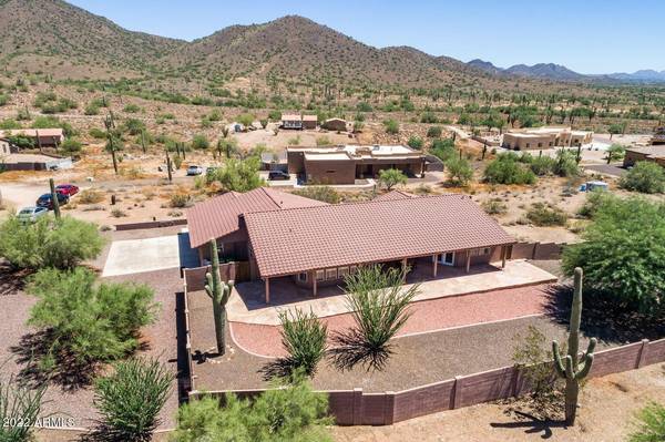 Phoenix, AZ 85086,1119 E SADDLE MOUNTAIN Road