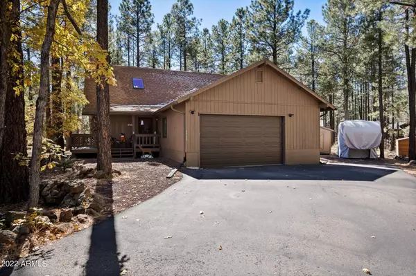 Pinetop, AZ 85935,6963 BEAR PAW Circle