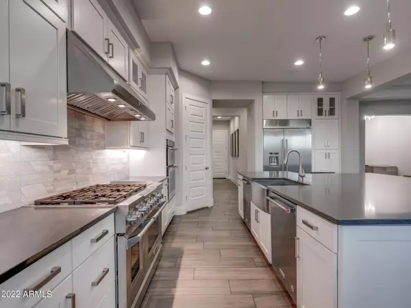 Cave Creek, AZ 85331,6016 E OYER Lane