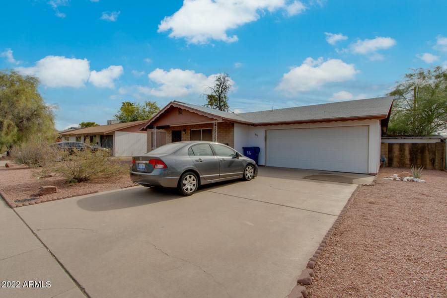 847 W 10TH Street, Tempe, AZ 85281