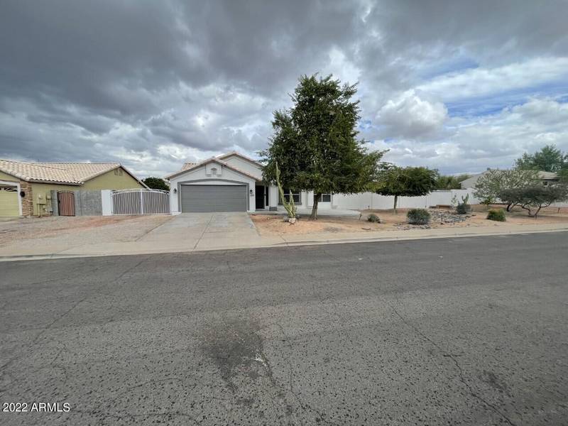 3213 N PINNULE --, Mesa, AZ 85215