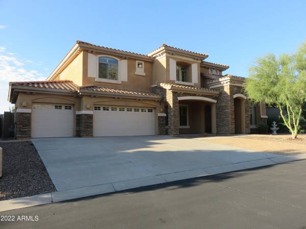 Phoenix, AZ 85045,2907 W AMBERWOOD Drive