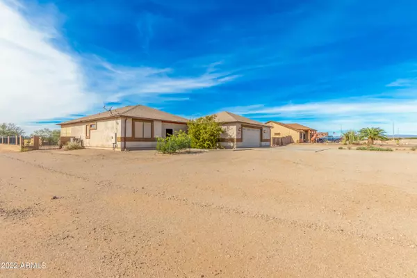 Wittmann, AZ 85361,30420 N 231ST Avenue