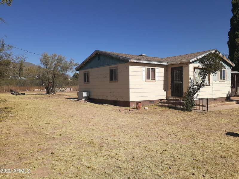 208 HEREFORD Road, Bisbee, AZ 85603