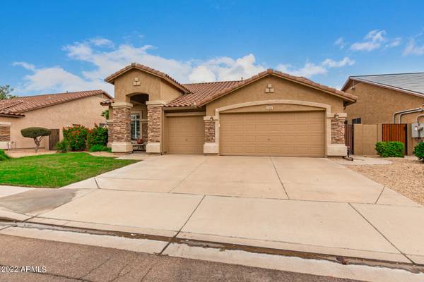 Chandler, AZ 85248,2216 W PERIWINKLE Way