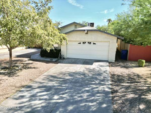 8031 N 11TH Street,  Phoenix,  AZ 85020