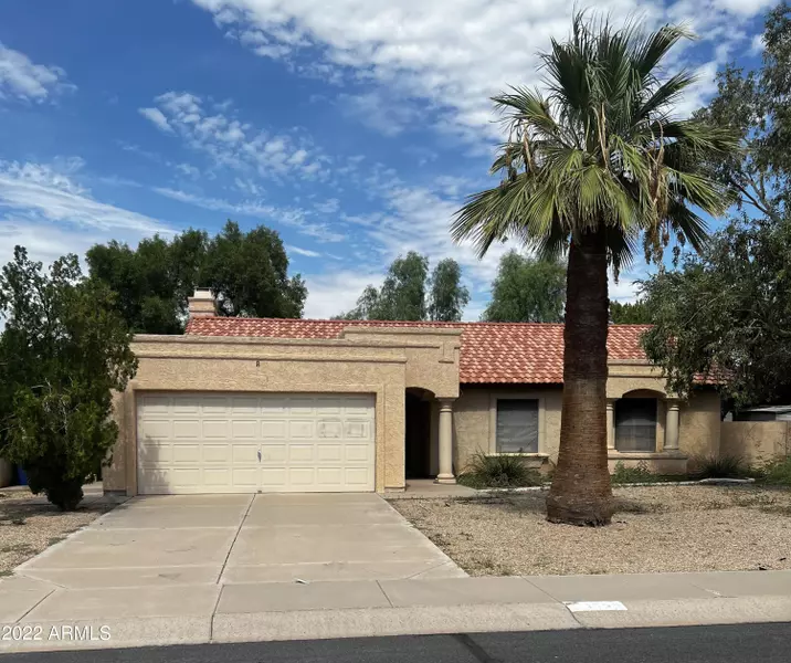 1558 E FAIRVIEW Street, Chandler, AZ 85225