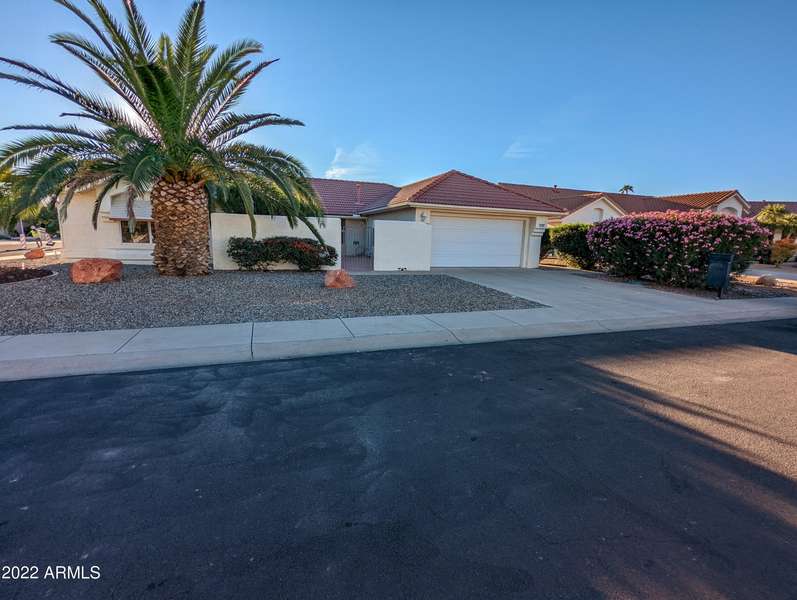 21604 N 146TH Drive, Sun City West, AZ 85375