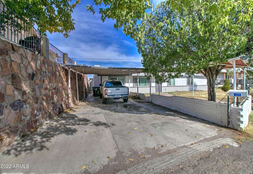 219 W GILLETTE Street, Globe, AZ 85501