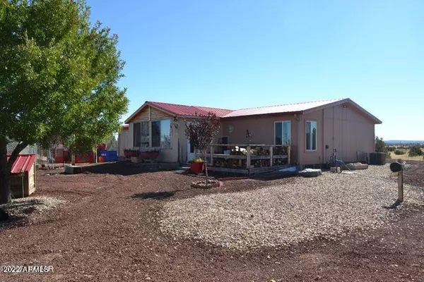 564 County Line Road, Snowflake, AZ 85937