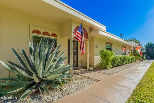 13425 N EMBERWOOD Drive, Sun City, AZ 85351