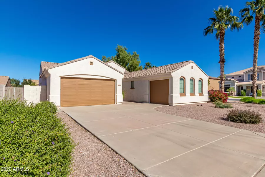 1434 E LARK Street, Gilbert, AZ 85297