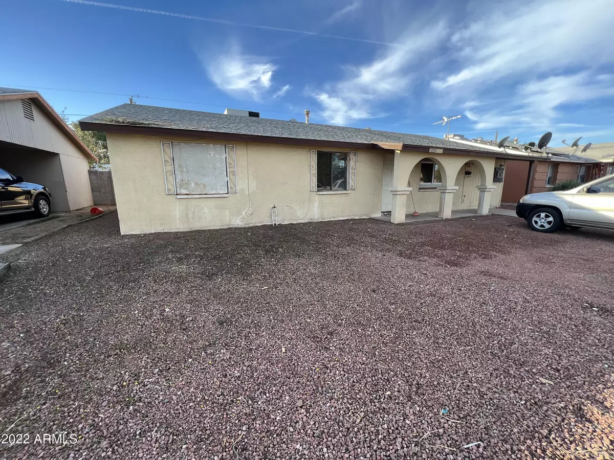 Phoenix, AZ 85033,7221 W PIERSON Street