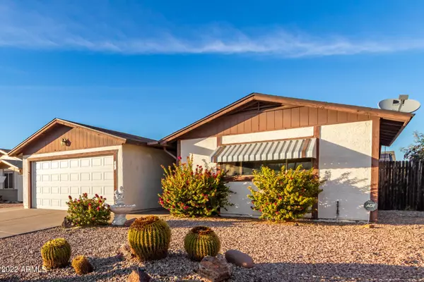 470 W Rosal Avenue, Apache Junction, AZ 85120