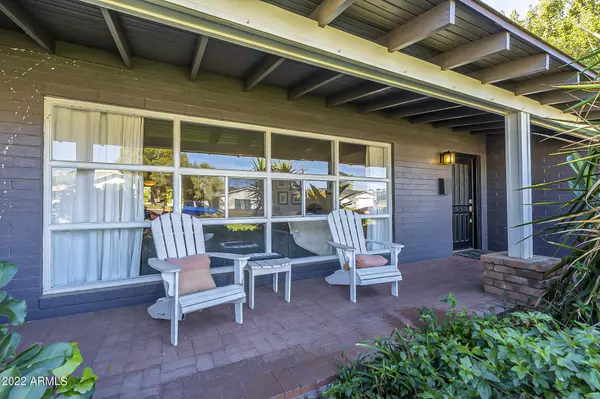 Phoenix, AZ 85018,3221 E COOLIDGE Street