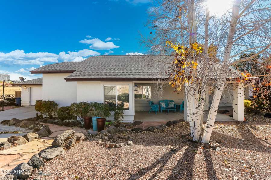 237 W SMOKE TREE Lane, Prescott, AZ 86301