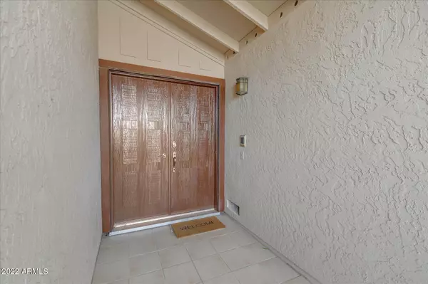 Phoenix, AZ 85044,11431 S MAZE Court