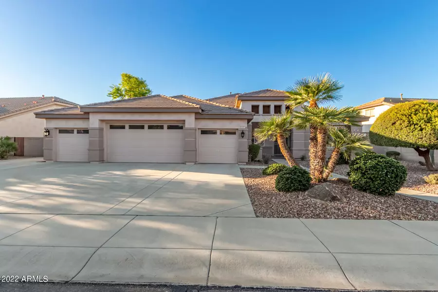 8597 W CLARA Lane, Peoria, AZ 85382