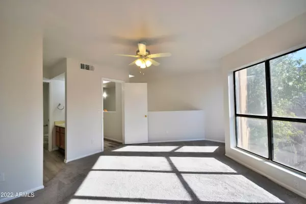 Phoenix, AZ 85051,3228 W GLENDALE Avenue #170