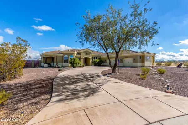 Wickenburg, AZ 85390,965 SETTLERS Lane