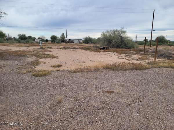 Eloy, AZ 85131,3320 W ROMANA Drive #4