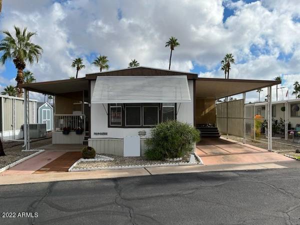 11425 E UNIVERSITY Drive #34, Apache Junction, AZ 85120