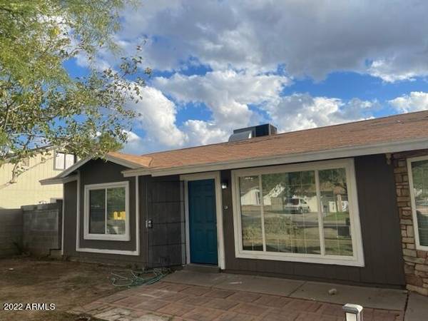 Phoenix, AZ 85033,7537 W FLOWER Street