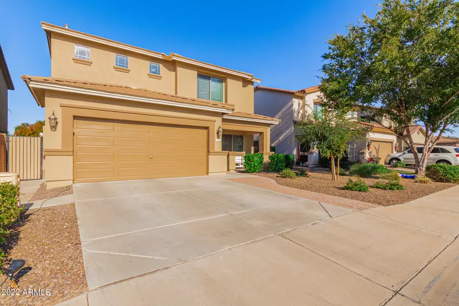 370 W STANLEY Avenue, Queen Creek, AZ 85140