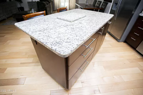 7820 E CAMELBACK Road #106 Scottsdale, AZ 85251