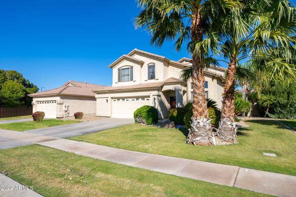 1904 W CANYON Way,  Chandler,  AZ 85248