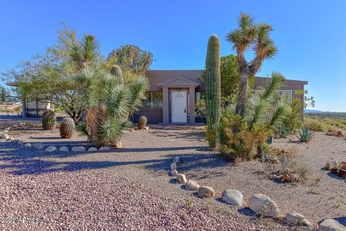 Morristown, AZ 85342,44125 N Highway 60 Highway