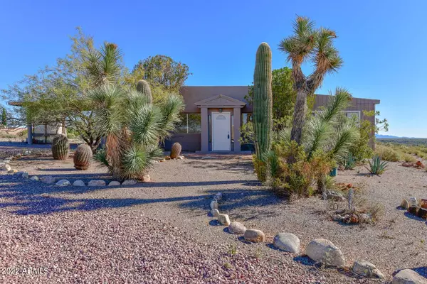 44125 N Highway 60 Highway, Morristown, AZ 85342