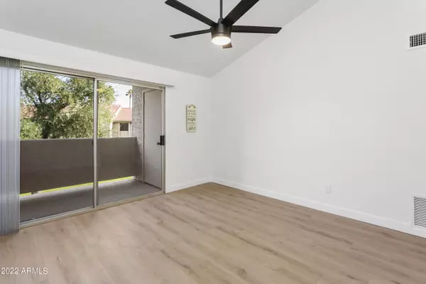 Mesa, AZ 85210,623 W Guadalupe Road #223