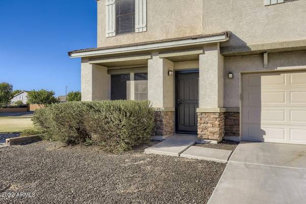 San Tan Valley, AZ 85140,880 E DANIELLA Drive