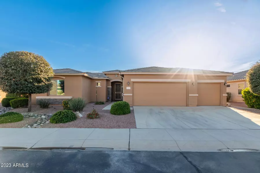 41659 W SNOW BIRD Lane, Maricopa, AZ 85138