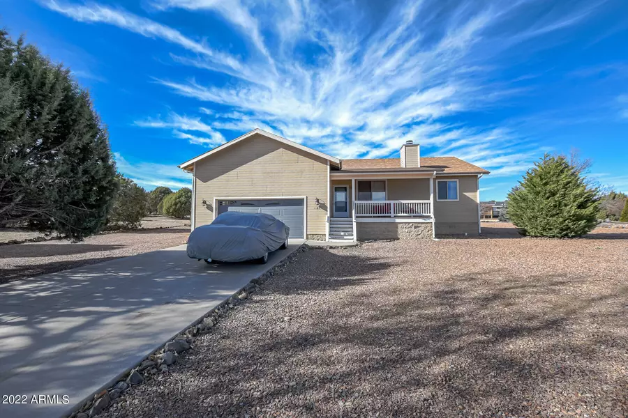 1180 Wagon Train Pass, Show Low, AZ 85901
