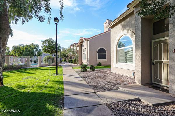 Chandler, AZ 85226,500 N ROOSEVELT Avenue #61