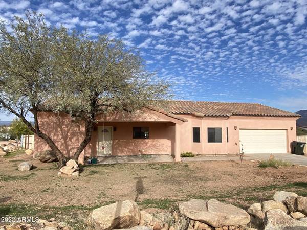 170 W Boulder Avenue,  Tonto Basin,  AZ 85553