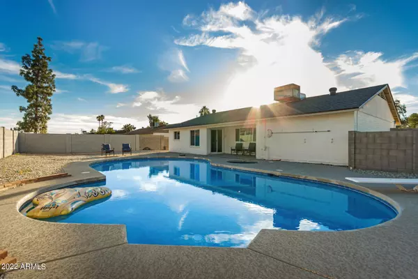 12403 N 50TH Avenue, Glendale, AZ 85304