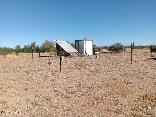 30214 W FOREST PLEASENT Place N, Wittmann, AZ 85361