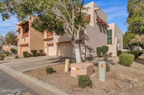 Chandler, AZ 85224,333 N PENNINGTON Drive #15