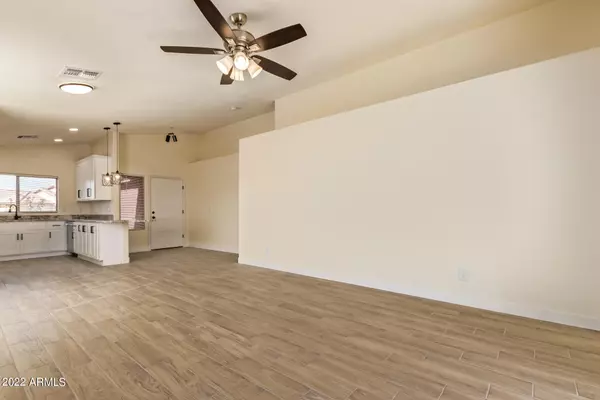 Glendale, AZ 85303,5905 N 78TH Avenue