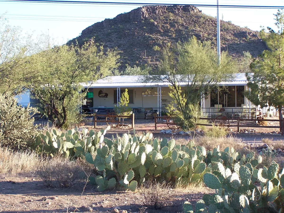 Queen Valley, AZ 85118,833 W SILVER KING Road